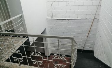 SE VENDE CASA BARRIO LAGOS 3 FLORIDABLANCA