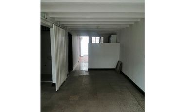SE VENDE CASA BARRIO LAGOS 3 FLORIDABLANCA