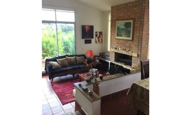 Hermosa casita campestre