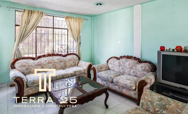 Casa en Venta en Jardines de Santa Clara, Ecatepec