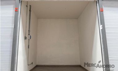 Local Comercial Intermedio de 23 m2 en Venta, Mercahorro Chapala