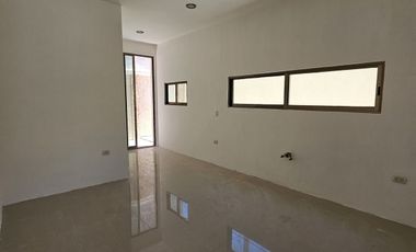 PRECIOSA RESIDENCIA A 300 METROS DEL MAR, EN CHICXULUB PUERTO, PROGRESO.