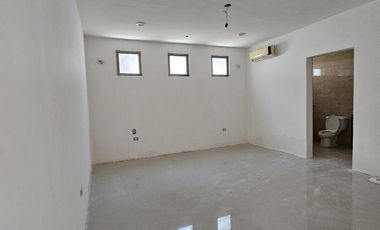 PRECIOSA RESIDENCIA A 300 METROS DEL MAR, EN CHICXULUB PUERTO, PROGRESO.