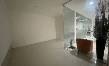 Local en renta en torre de consultorios (ave)