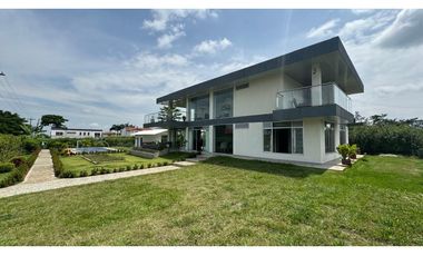 Hermosa finca en venta - Santa Elena El Cerrito Valle Colombia