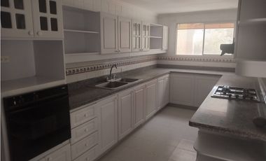 Casa Campestre para Arriendo en Envigado
