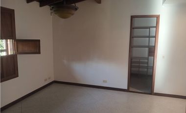 Casa Campestre para Arriendo en Envigado