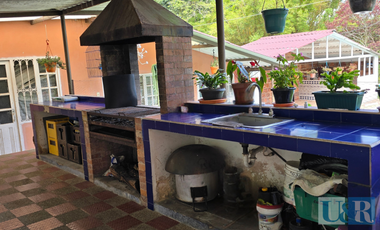 FANTSTICA FINCA RECREACIONAL UBICADA EN SAN ANTONIO DEL TEQUENDAMA