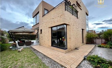 SE VENDE CASA EN CAJIC