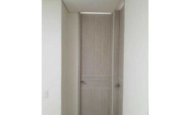 Venta De Espectacular Casa esquinera en Girardot