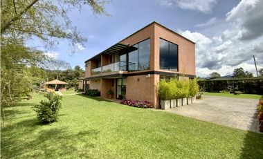 Casa Campestre Piscina Parcelacion La Ceja