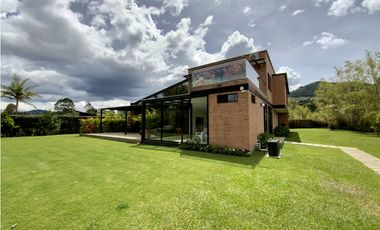 Casa Campestre Piscina Parcelacion La Ceja