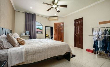 Venta de casa en El Terronal, Villa Venice