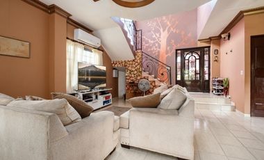 Venta de casa en El Terronal, Villa Venice