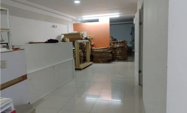 ALQUILO LOCAL COMERCIAL EN VIA ESPAÑA