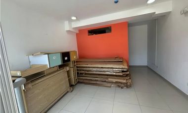 ALQUILO LOCAL COMERCIAL EN VIA ESPAÑA