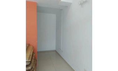 ALQUILO LOCAL COMERCIAL EN VIA ESPAÑA