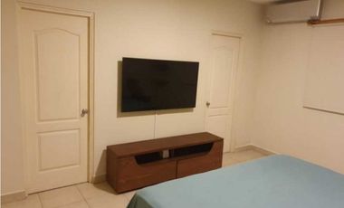 CASA EN ALQUILER EN VERSALLES COSTA SUR AMOBLADA 250MTS2 3 REC RTC