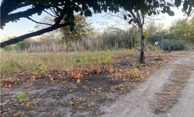 VENDO TERRENO EN COSTA ESPERALDA SAN CARLOS