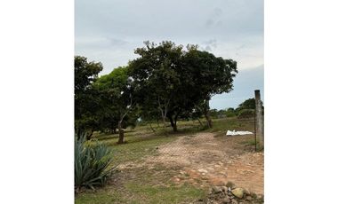 VENDO TERRENO EN COSTA ESPERALDA SAN CARLOS