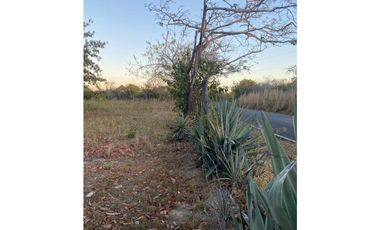 VENDO TERRENO EN COSTA ESPERALDA SAN CARLOS