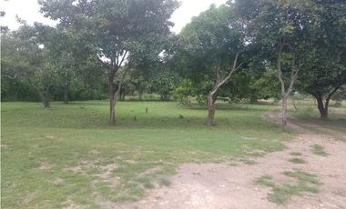 VENDO TERRENO EN COSTA ESPERALDA SAN CARLOS