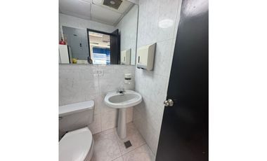 OFICINA | MARBELLA | SE VENDE | 4 ESPACIOS | 1B| 2 PARK | KITCHENETTE