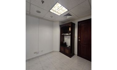 OFICINA| MARBELLA | SE ALQUILA | OFICINA | 4 ESPACIOS | 2 PARKINGS