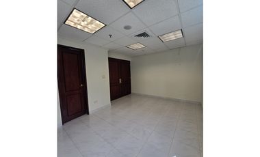 OFICINA| MARBELLA | SE ALQUILA | OFICINA | 4 ESPACIOS | 2 PARKINGS