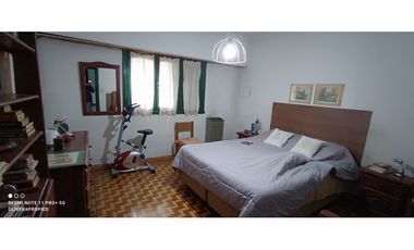 CASA QUINTA DE 2700 M2 EN EL MACRO CENTRO DE LA CIUDAD