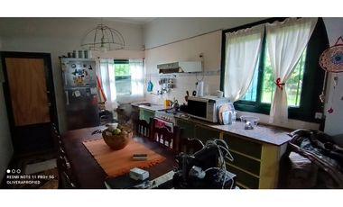 CASA QUINTA DE 2700 M2 EN EL MACRO CENTRO DE LA CIUDAD