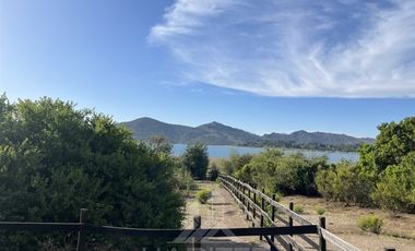 Casa en Venta en Lago Colbún Km 12