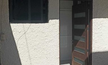 CASA EN RENTA VALLE DORADO, TLALNEPANTLA