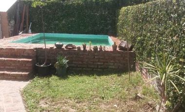 Casa en venta - 4 dormitorios 2 baños - pileta parrilla - 280mts2 - San Vicente