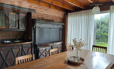 Casa en venta - Barrio Campos de Echeverría, Canning