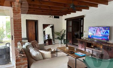 Casa en venta - Barrio Campos de Echeverría, Canning