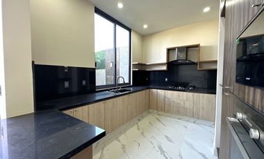 Casa Nueva en Venta de Lujo Valle Imperial con Roof Garden, Zapopan, Jalisco,