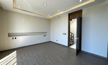 Casa Nueva en Venta de Lujo Valle Imperial con Roof Garden, Zapopan, Jalisco,