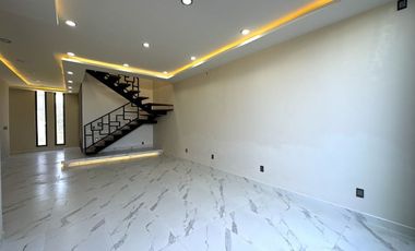 Casa Nueva en Venta de Lujo Valle Imperial con Roof Garden, Zapopan, Jalisco,