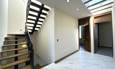 Casa Nueva en Venta de Lujo Valle Imperial con Roof Garden, Zapopan, Jalisco,