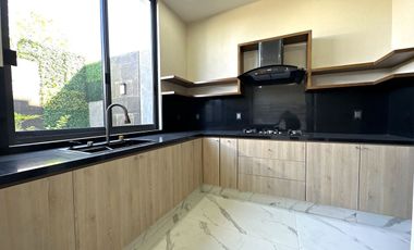 Casa Nueva en Venta de Lujo Valle Imperial con Roof Garden, Zapopan, Jalisco,