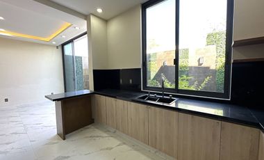 Casa Nueva en Venta de Lujo Valle Imperial con Roof Garden, Zapopan, Jalisco,