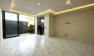 Casa Nueva en Venta de Lujo Valle Imperial con Roof Garden, Zapopan, Jalisco,