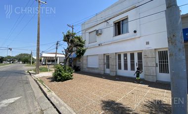 Departamento en venta, en  planta alta. 2 dormitorios + terraza + quincho