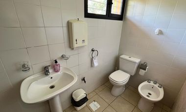 Inmueble de Uso comercial  - Amplio terreno sobre Newbery