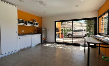 Inmueble de Uso comercial  - Amplio terreno sobre Newbery