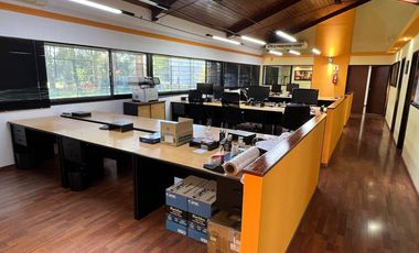 Inmueble de Uso comercial  - Amplio terreno sobre Newbery
