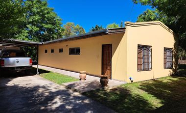 Venta de casaquinta en Barrio Los Viejos Ombues  Florencio Varela. OPORTUNIDAD