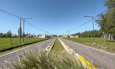 VENTA. Terreno en  Pinares del Sur, barrio cerrado, Piñero.