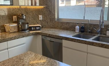 Amplio y hermoso departamento